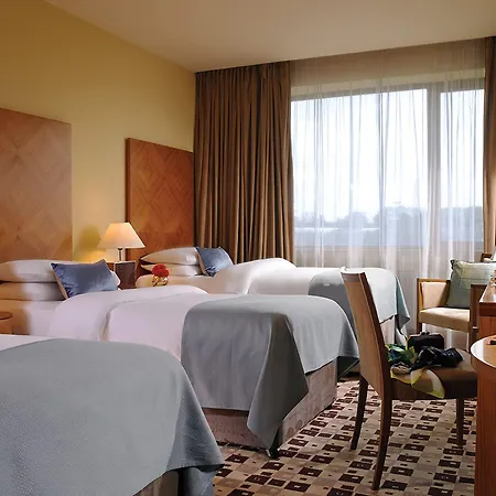 Hotel The Connacht