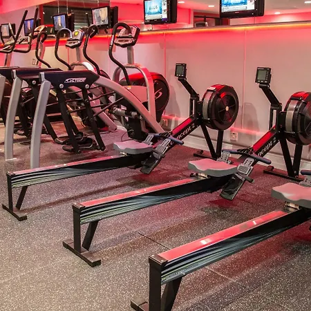 ホテル ザ コノート