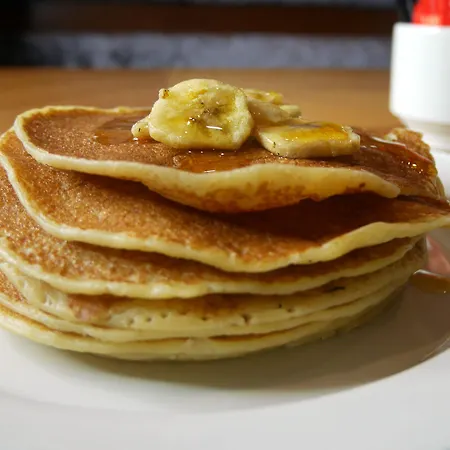 ザ コノート ホテル