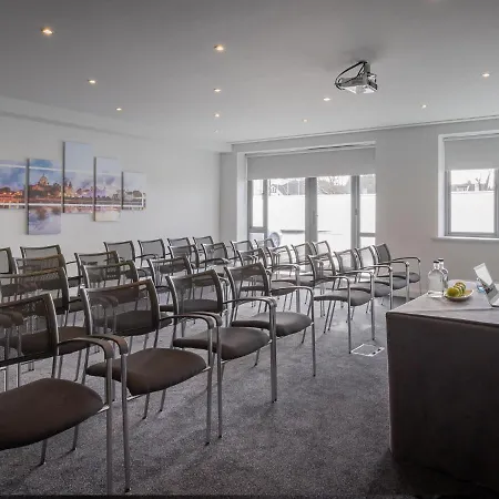 The Connacht Hotel 3*