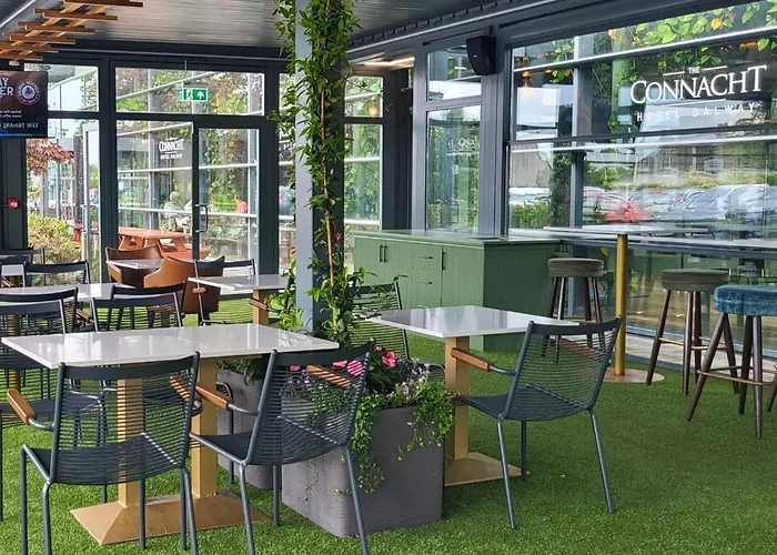 The Connacht 3* Galway