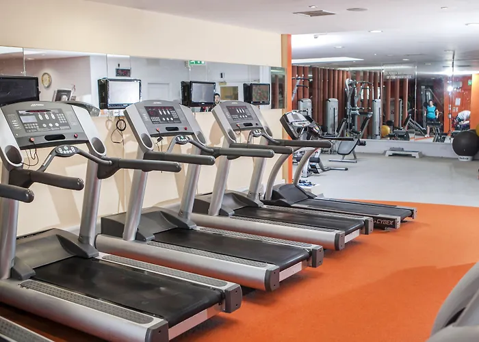 The Connacht 3* Galway