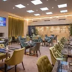 The Connacht Hotel 3*