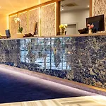 The Connacht Hotel 3*